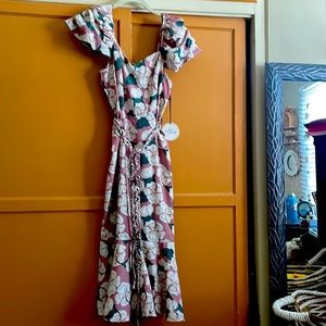 NWT Size JR Large fitted dress